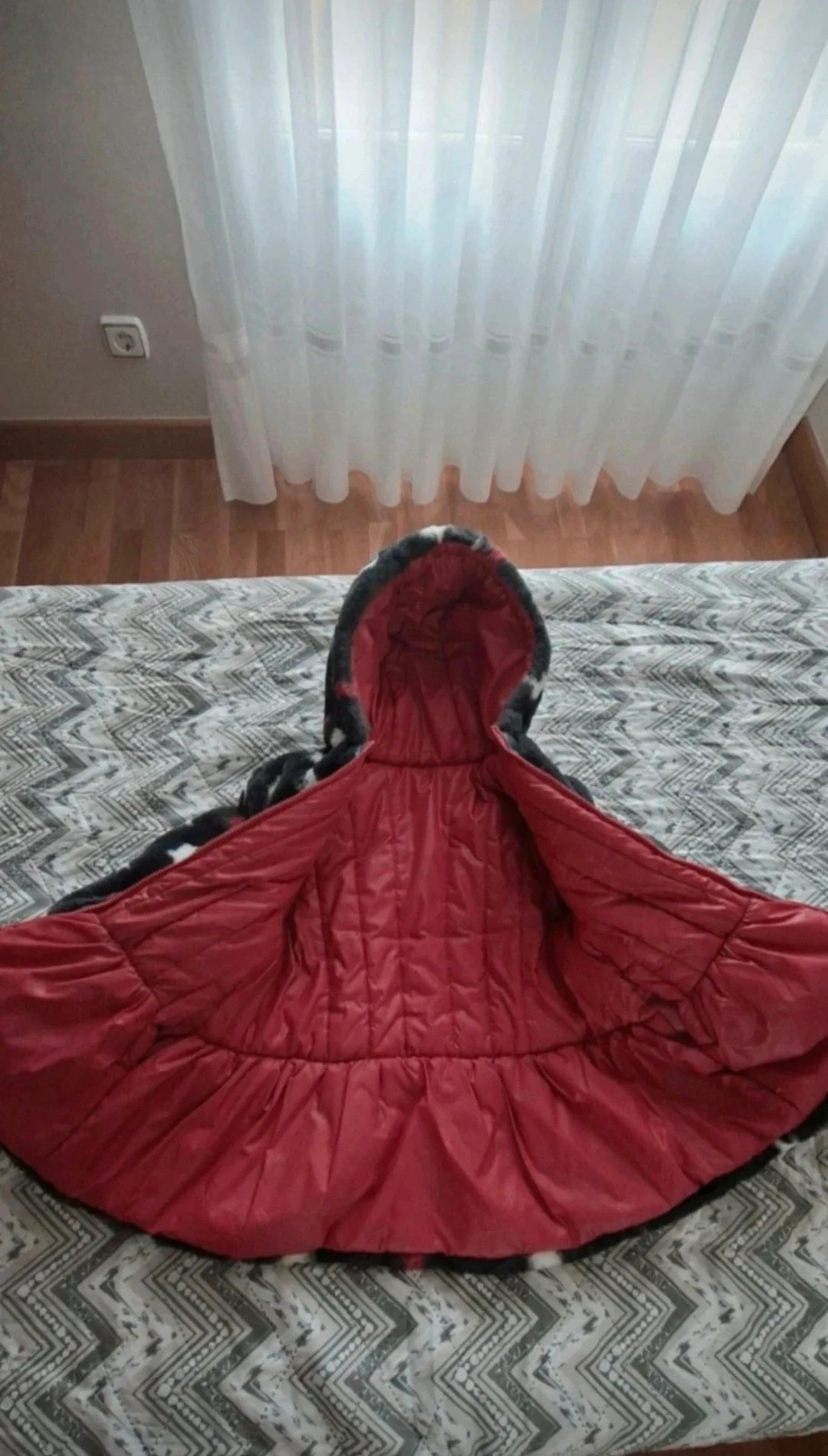 Padded girl's coat, with hood, reversible, size 7 – photo 6